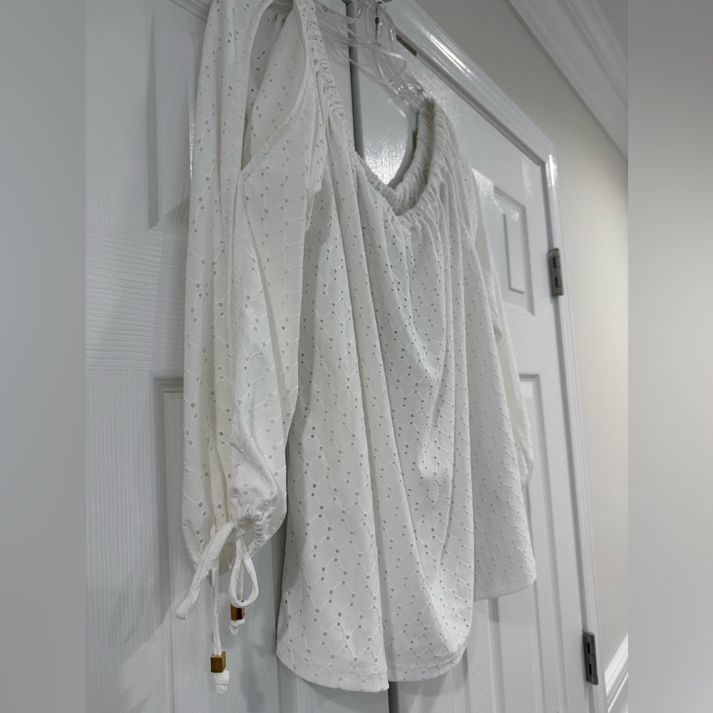 Michael Kors White Eyelet Split Sleeve Top - Picture 3 of 8